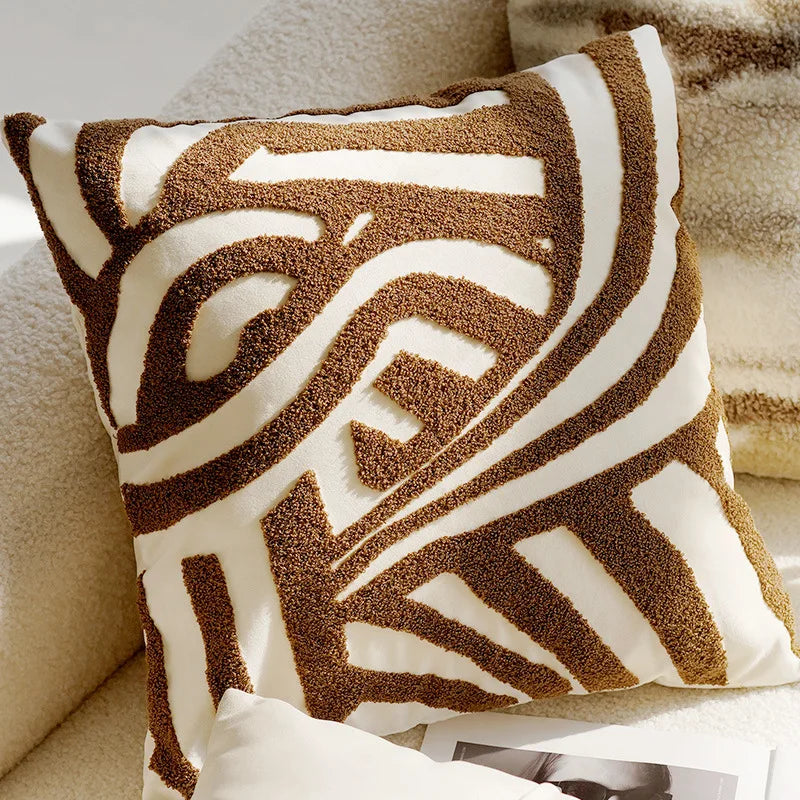 Vintage Nordic Throw Pillow Cover – 45x45CM Cream & Brown Cozy Accent