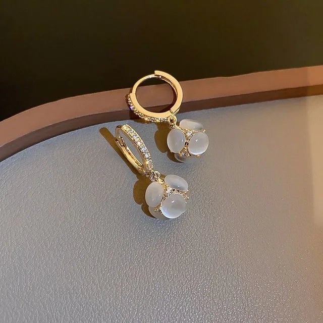 Minimalist Pearl Circle Earrings – Timeless & Versatile Women’s Jewelry