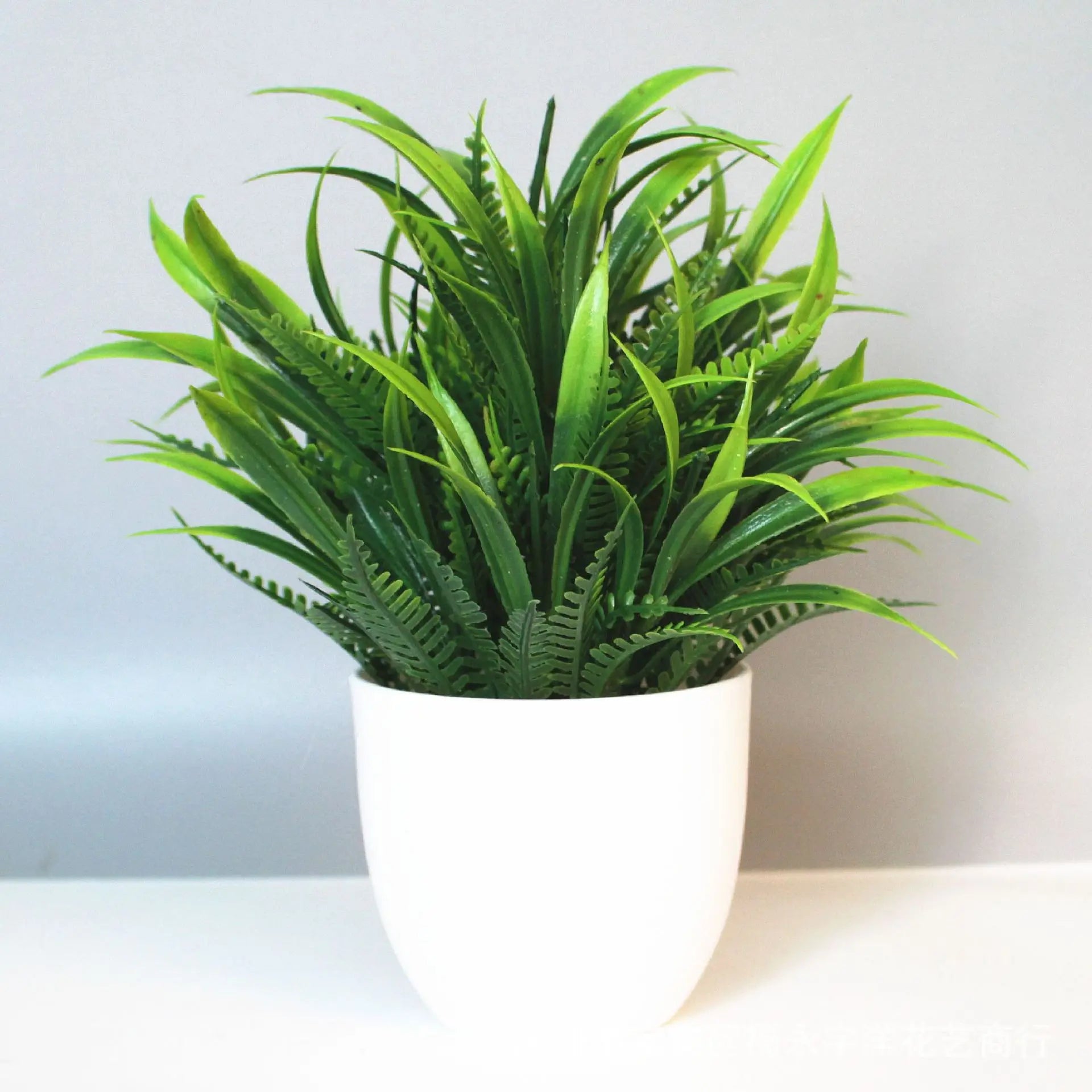 1PCS Artificial Potted Plant – Desktop or Shelf Décor for Home & Office