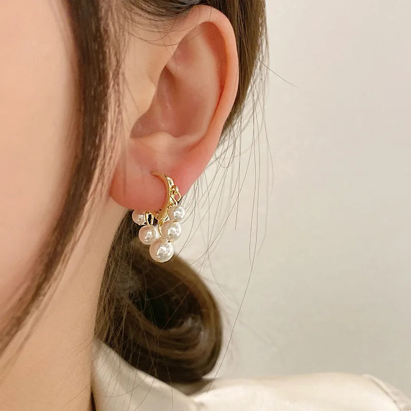 Minimalist Pearl Circle Earrings – Timeless & Versatile Women’s Jewelry