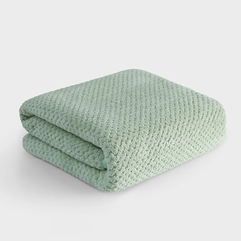 Ultra-Soft Coral Fleece Bath Towel