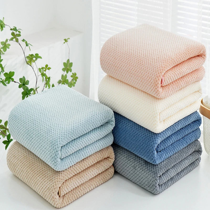 Ultra-Soft Coral Fleece Bath Towel