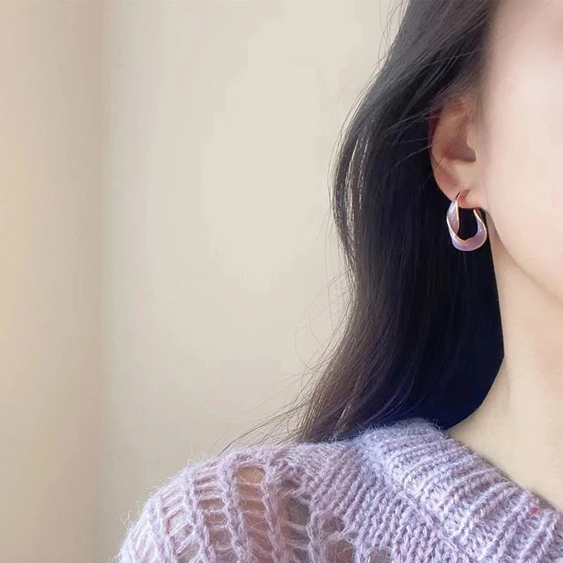 Lavender Purple Stud Earrings – Golden Twisted Art Design for Women