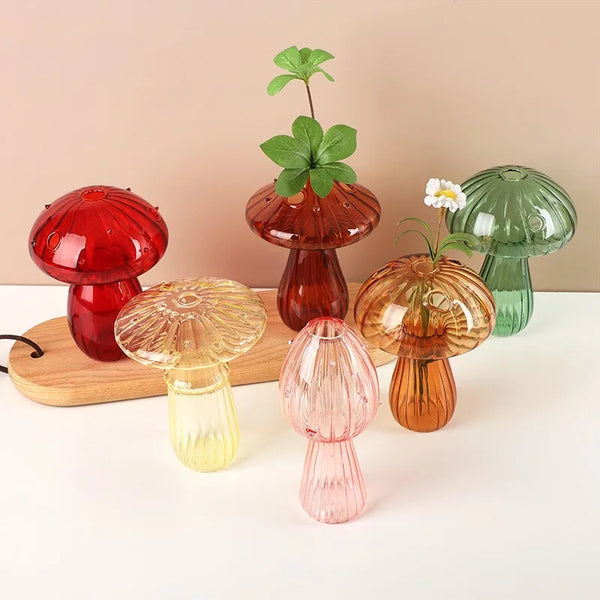 Colorful Glass Mushroom Vase – Transparent Decorative Flower or Aromatherapy Bottle