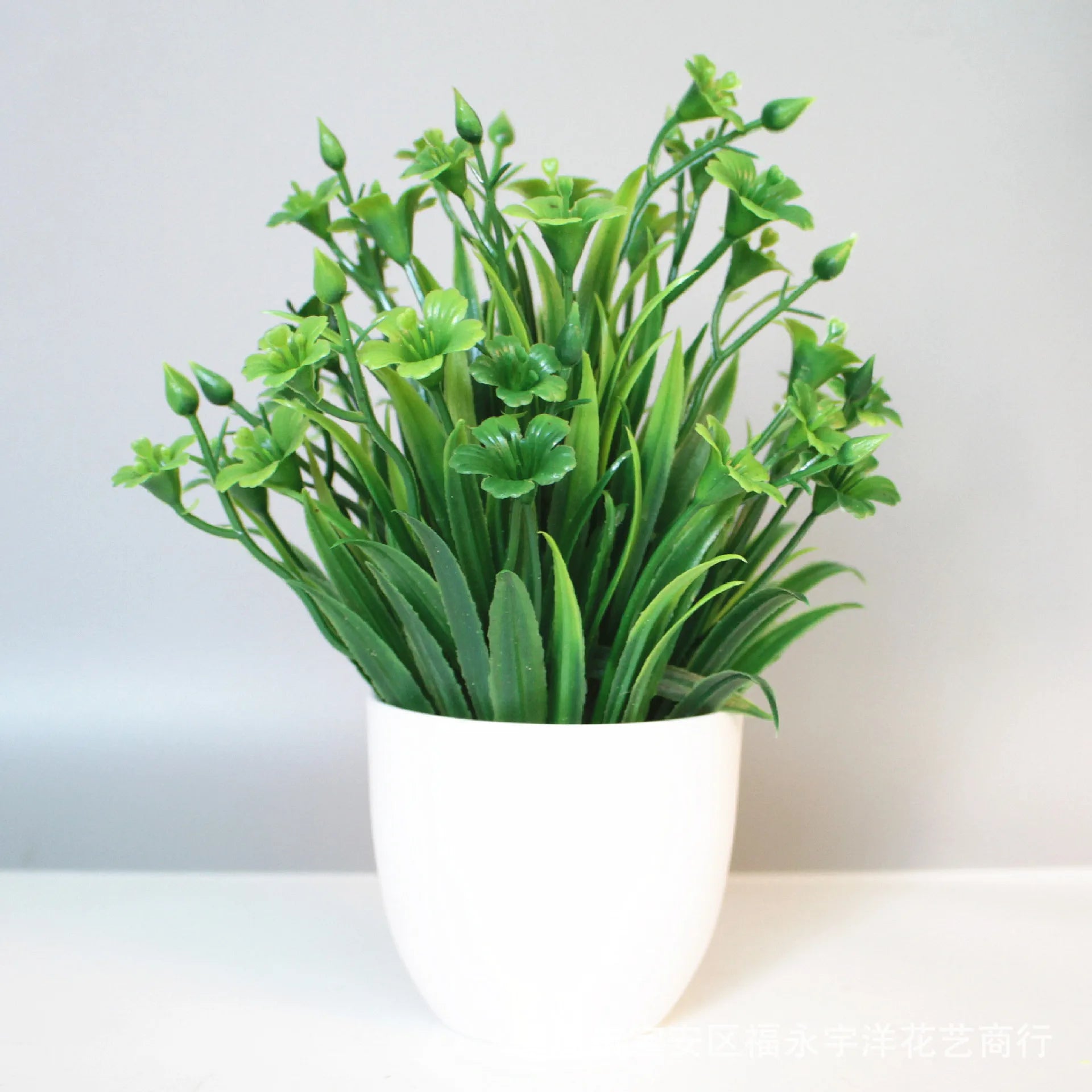 1PCS Artificial Potted Plant – Desktop or Shelf Décor for Home & Office