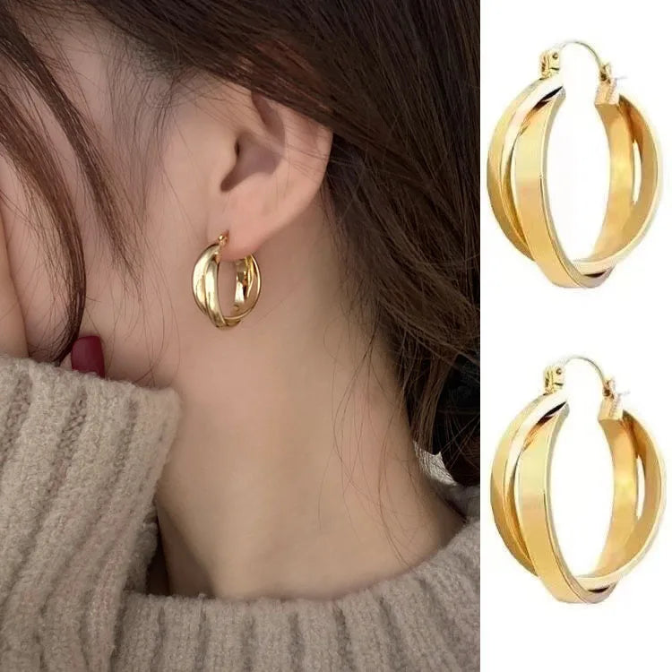 Minimalist Pearl Circle Earrings – Timeless & Versatile Women’s Jewelry