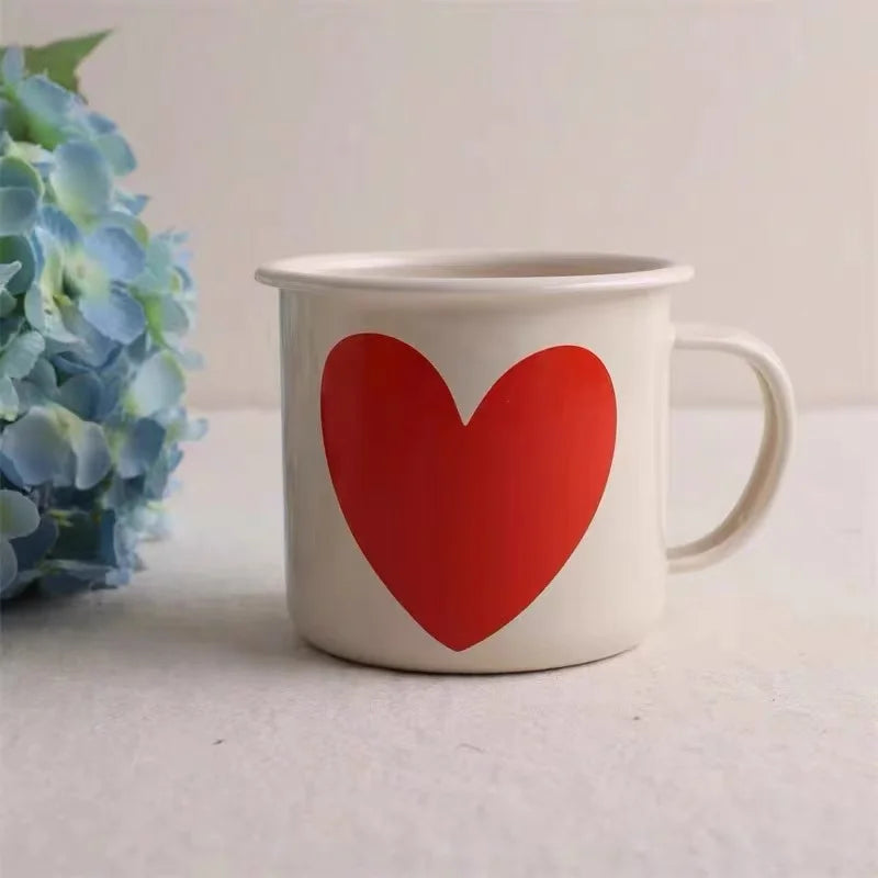 Heart-Shaped Mug – 380ml