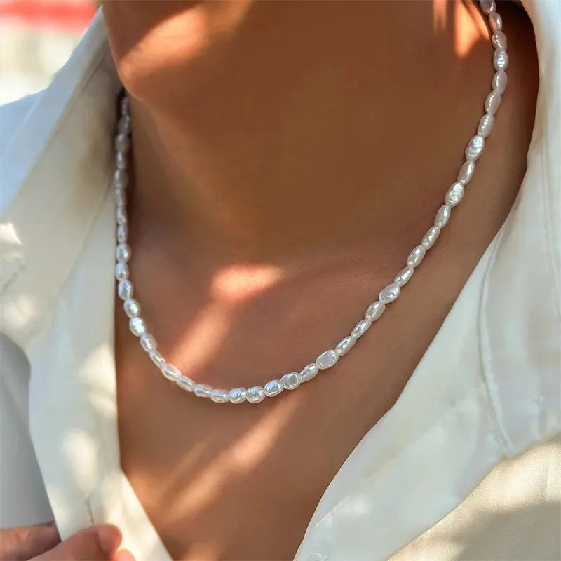 Elegant Pearl Beaded Choker – Vintage-Inspired Necklace for Women
