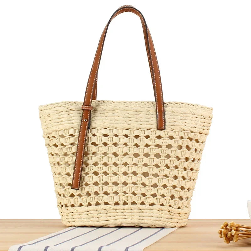 Woven Straw Beach Bag – Vintage Rattan Tote with Hollow-Out Design