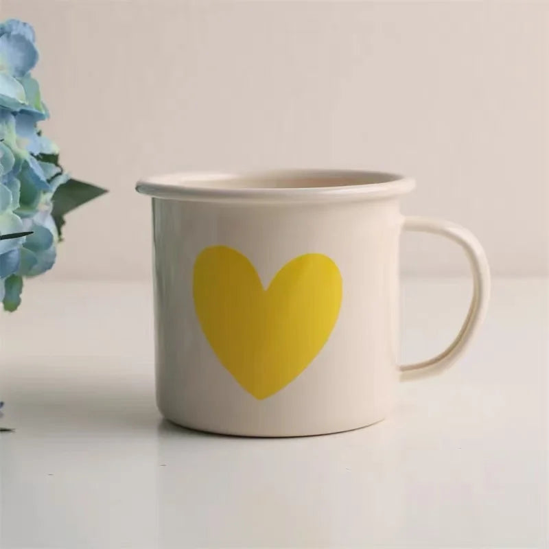 Heart-Shaped Mug – 380ml