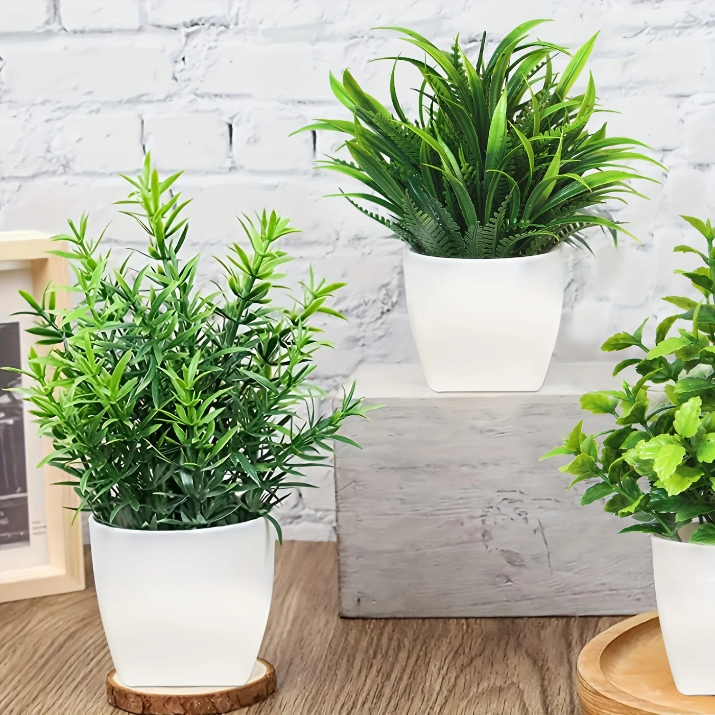 1PCS Artificial Potted Plant – Desktop or Shelf Décor for Home & Office