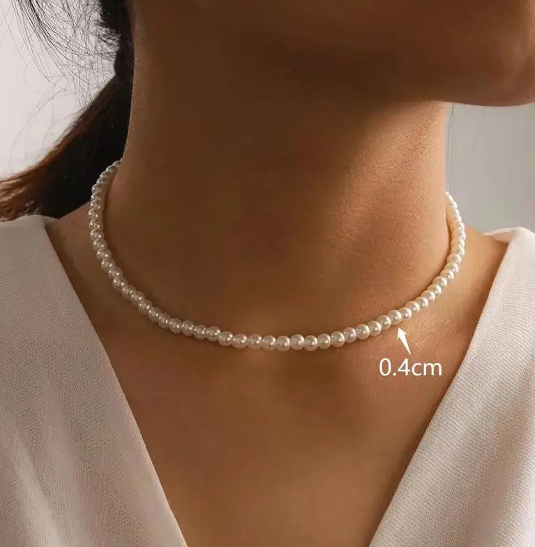 Elegant Pearl Beaded Choker – Vintage-Inspired Necklace for Women