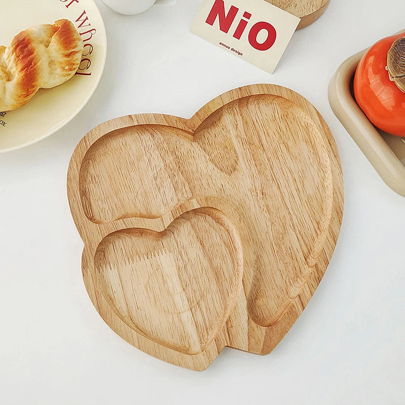 Heart-Shaped Wooden Snack Tray – Cheese & Dessert Board