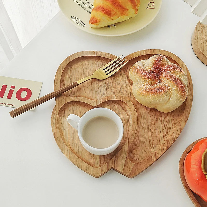 Heart-Shaped Wooden Snack Tray – Cheese & Dessert Board